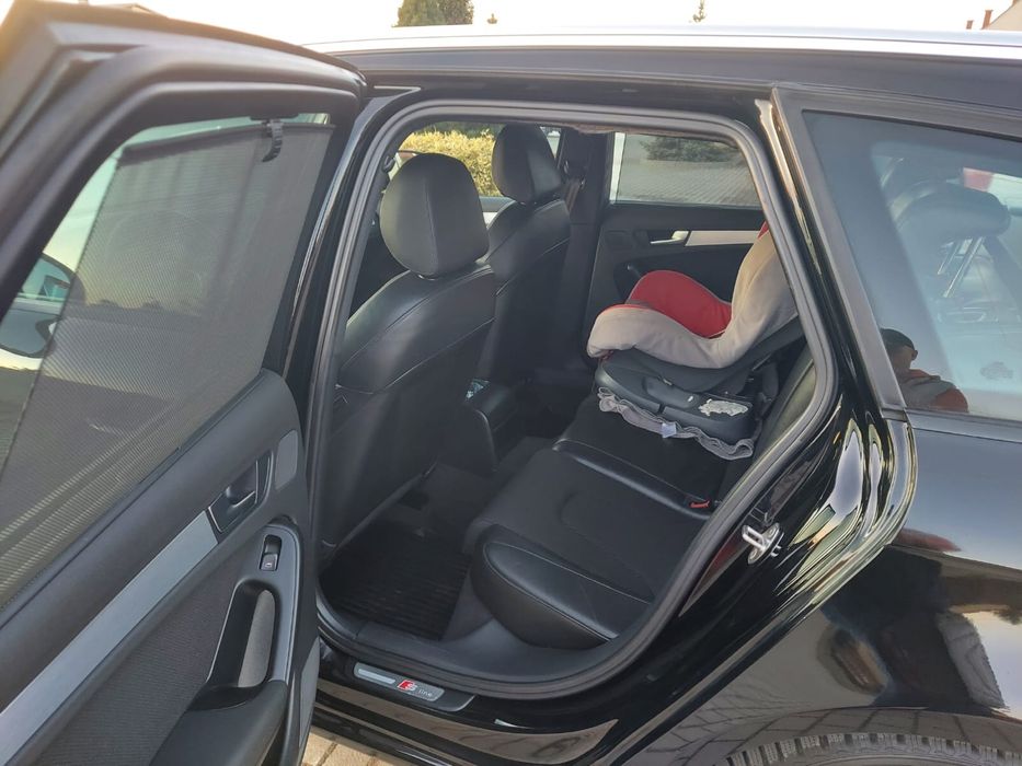 Audi A4 2.0 D, S-line, Ledy, skora, bogata wersja