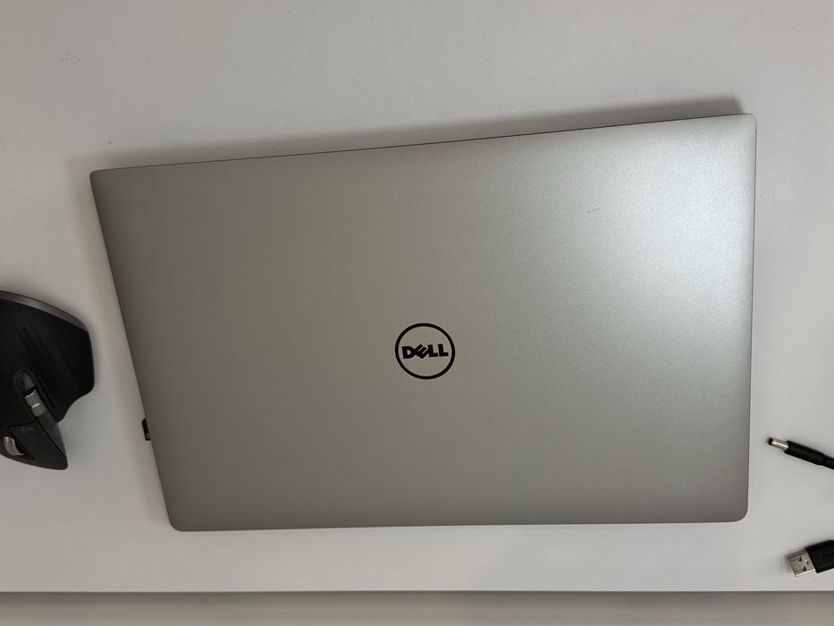 DELL XPS 15' / 4к / 32 ОЗУ / i7 + 512 ГБ SSD / МАЙЖЕ НОВИЙ