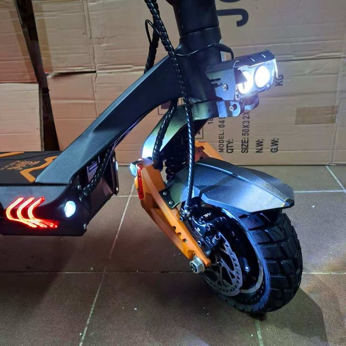 G3 pro Kurkin  skuter