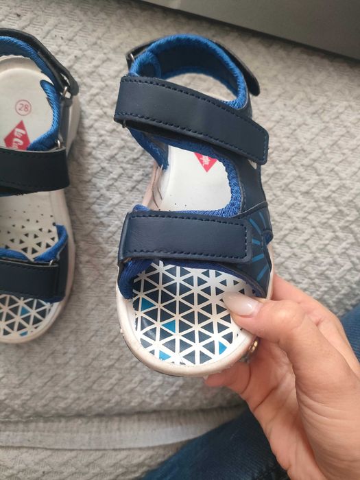 Sandały chłopięce 28 Lee Cooper eleganckie impreza jak nowe
