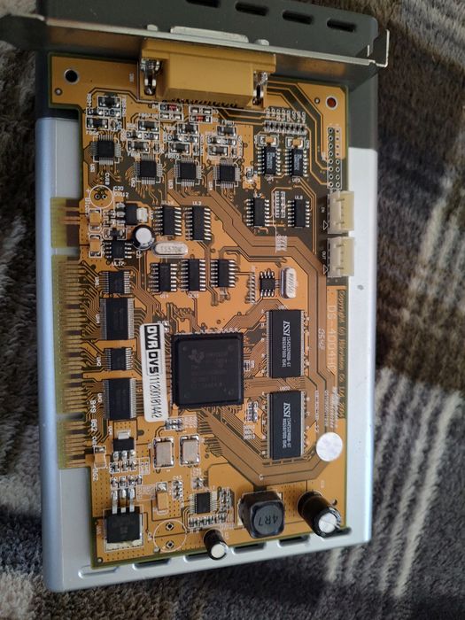 Плата видеозахвата DS-4004HC, Свитчь D-link Des-1008D