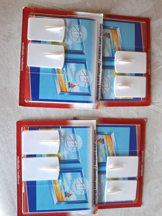 8 Ganchos Autoadesivos para Quadros