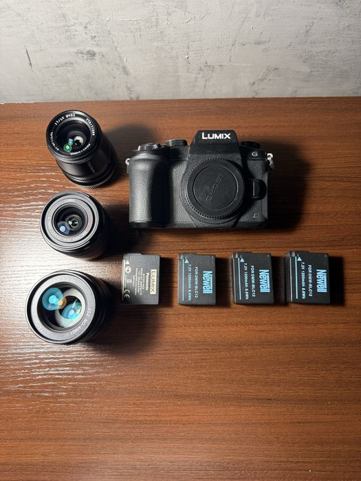 Panasonic g80 + 3 obiektywy + 4 baterie