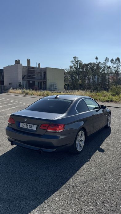BMW e92 335i Manual