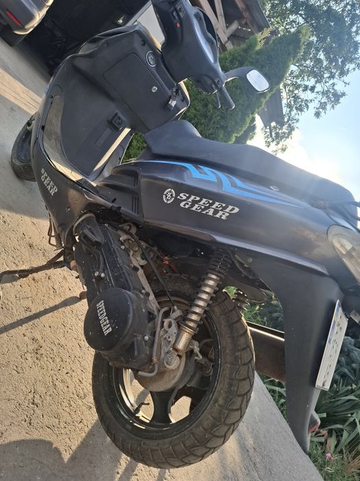 Продам мото скутер Speed Gear 150
