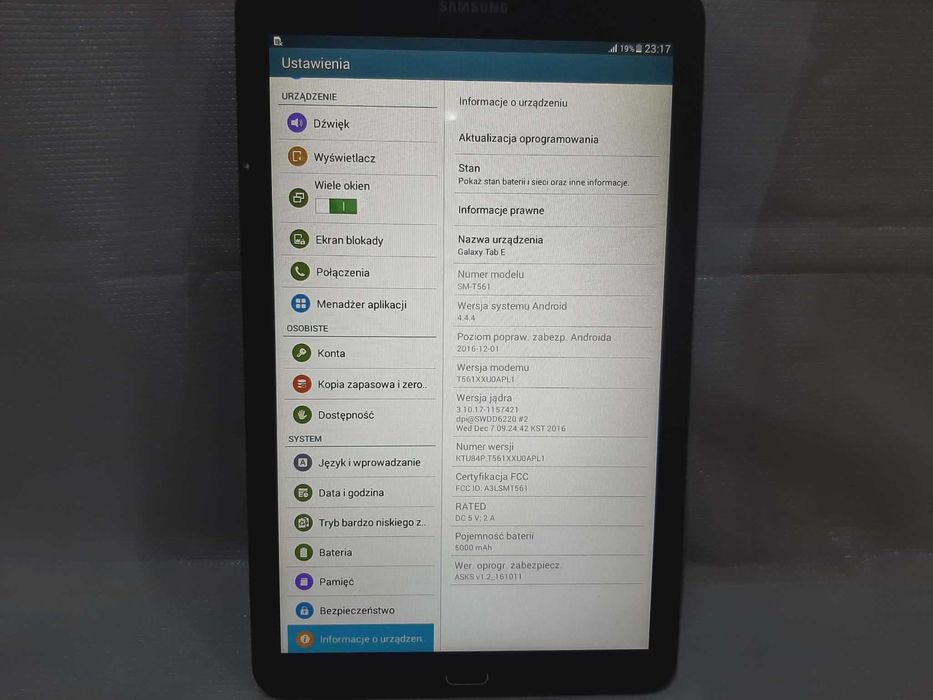 Tablet Samsung Galaxy Tab E SM-T561