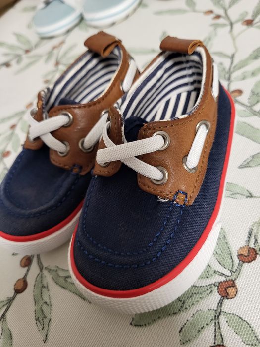 Sapatilhas de bebé H&M