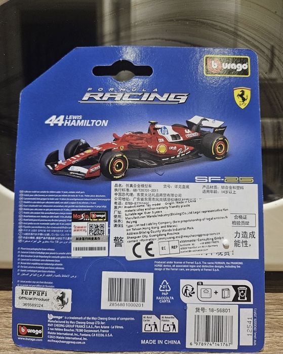 Ferrari 44 Lewis Hamilton 1/64