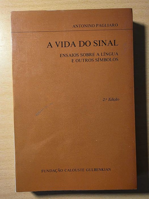 Livro "A Vida do Sinal" de Antonino Pagliaro