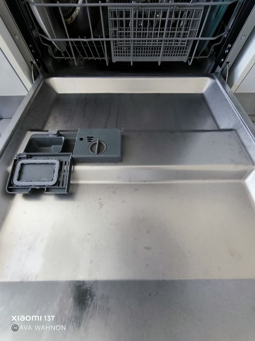 Máquina de lavar loiça Meireles MLL128X