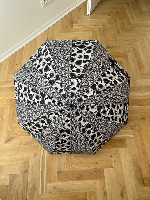 Marc by Marc Jacobs Parasolka Czarno Biała w kwiaty