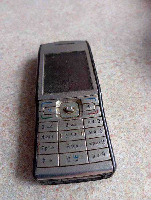 Telefon Nokia E50