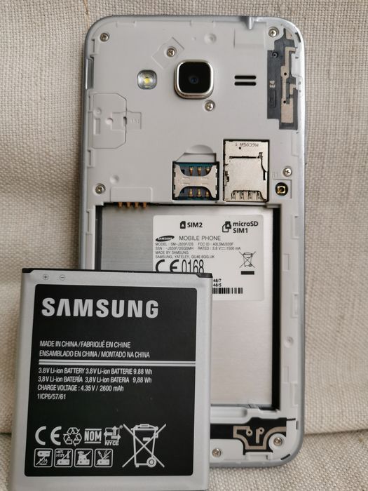 Samsung Galaxy J3 2016 | Dual SIM | Bardzo dobry stan | Etui GRATIS