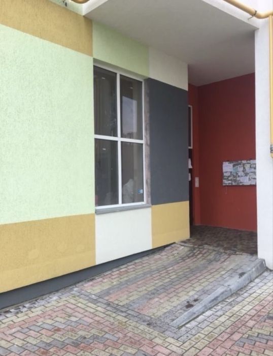 Оренда приміщення Скорини 44 8 м.кв 4.5м висота