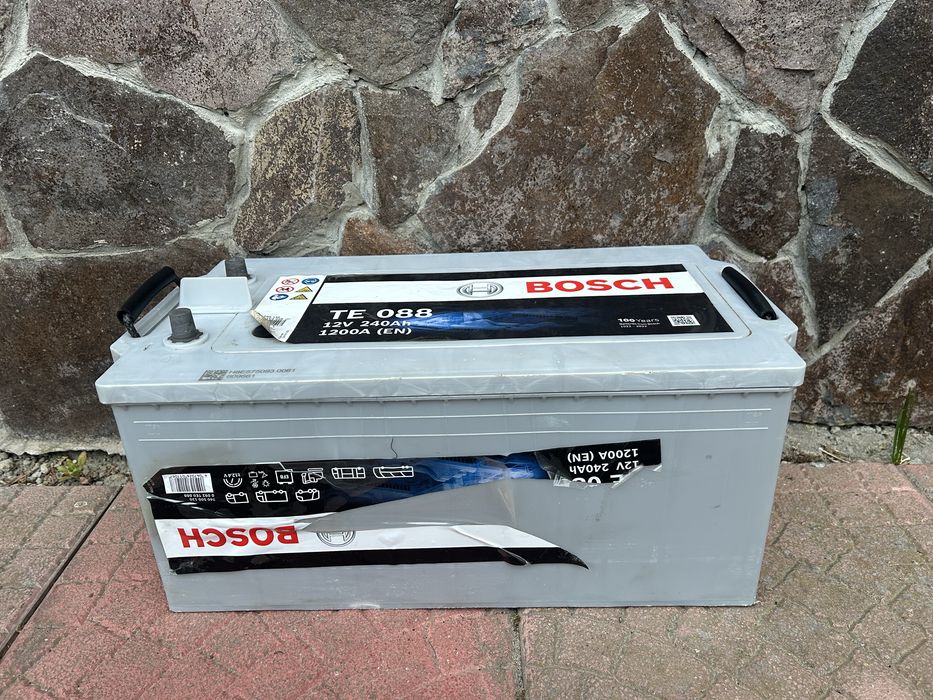 Акумулятор BOSCH 240AH EFB 12V