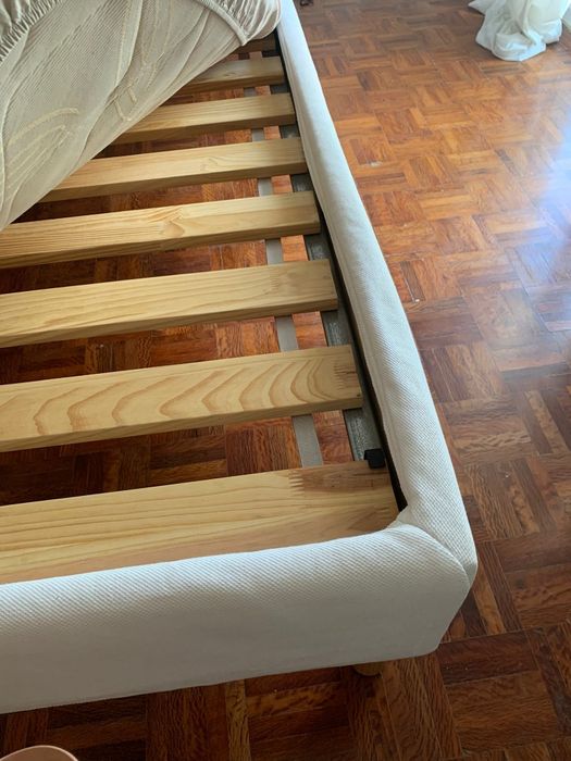 Cama casal Sagesund IKEA