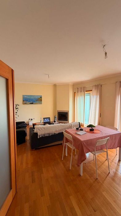Alugo apartamento T2 na Senhora da Hora