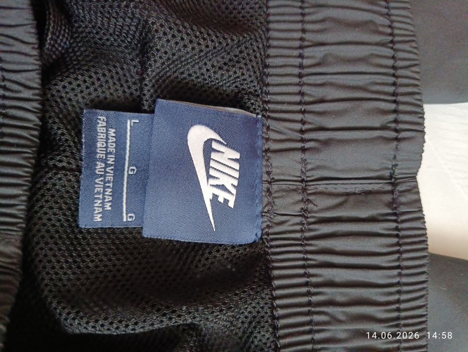 Оригінальні нейлонові штани Nike (вінтаж з сіткою)