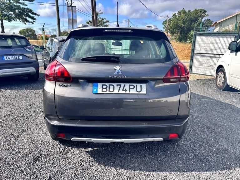 Peugeot 2008 BlueHDi 100 Allure