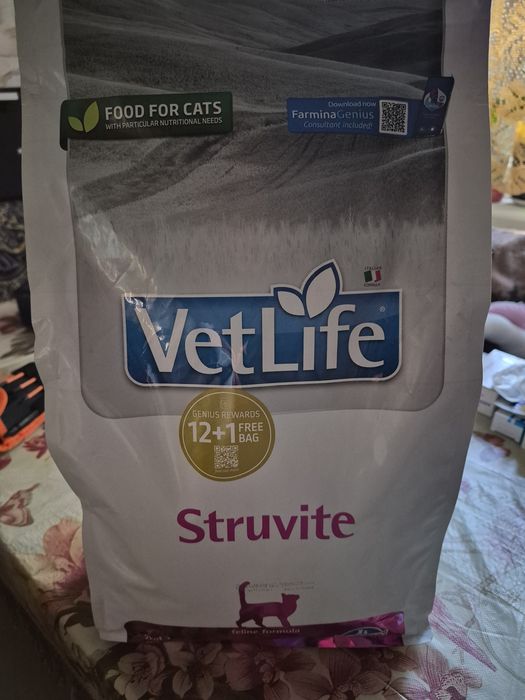 корм для котика 2кг VetLife FARMINA struvite