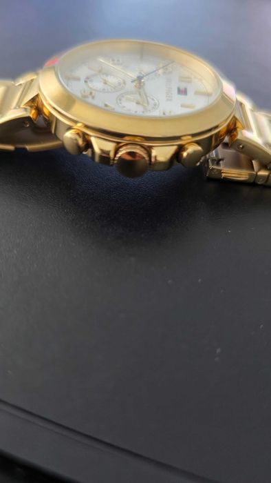 Relógio Tommy Hilfiger, aço, dourado