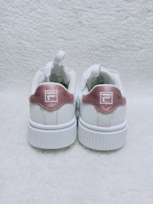 Оригінал Fila, 28 розмір, устілка 18 см, кросівки для дівчинки
