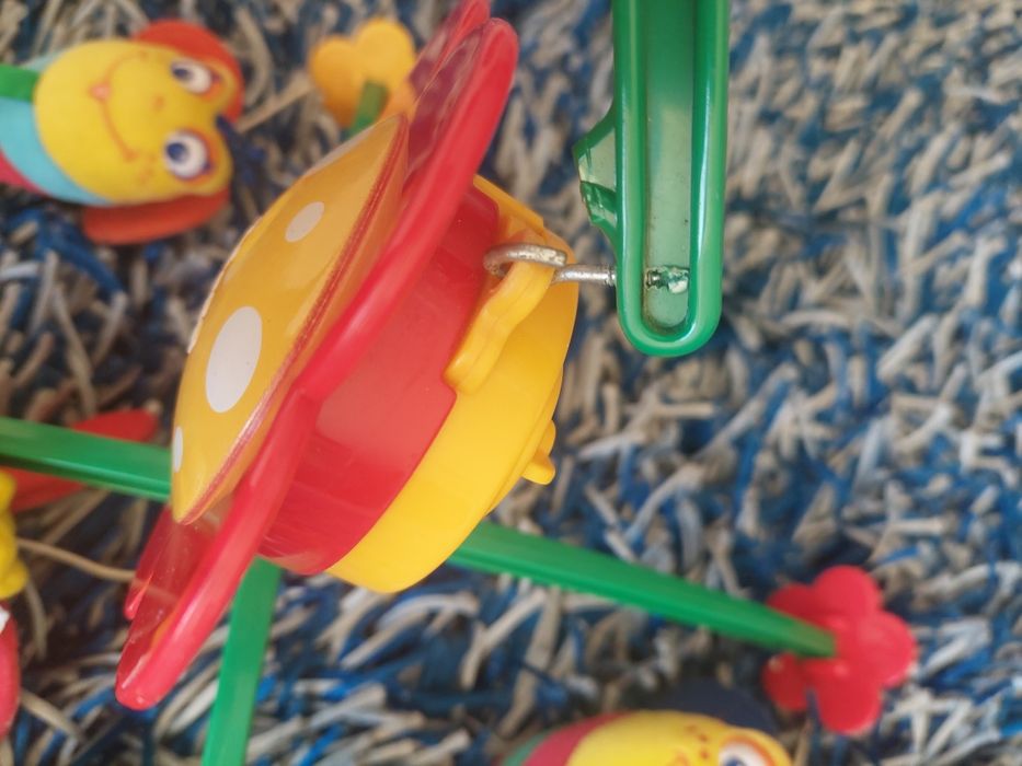 Mobile das abelhas Chicco  (carrossel)