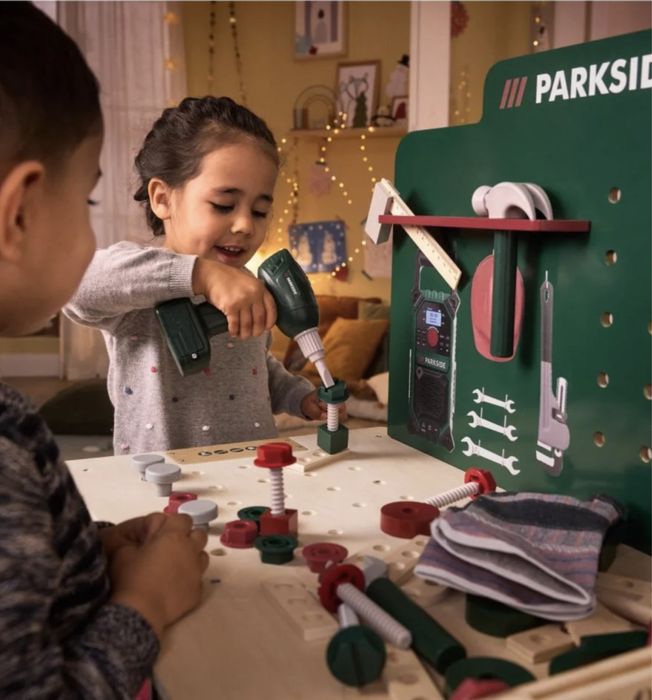 Дитячий дерев‘яний робочий стіл Parkside з усіма інструментами
