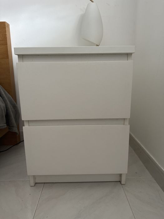 Mesa de cabeceira