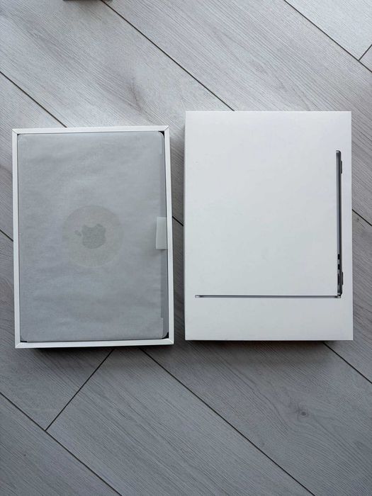 Macbook Air M2 - 256 gb / 8 GB