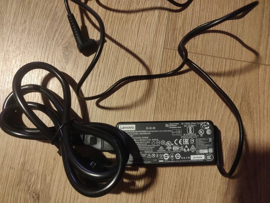 Zasilacz Ładowarka Lenovo yoga Lenovo miix 520 510 cienki bolec