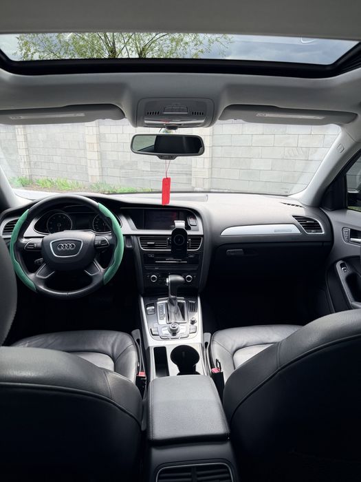 Власна Audi A4 Quattro. Bang&Olufsen. Свій ідеал