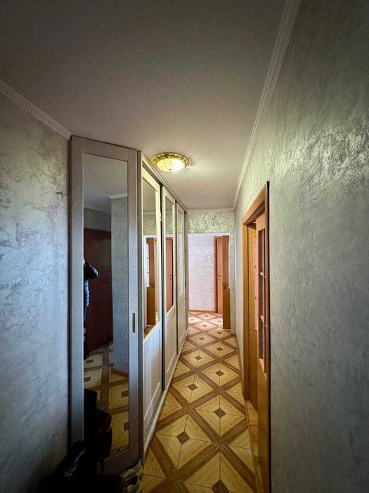 Продається 3 кімнатна квартира по вул. Повітряна. с. Ков'ярі