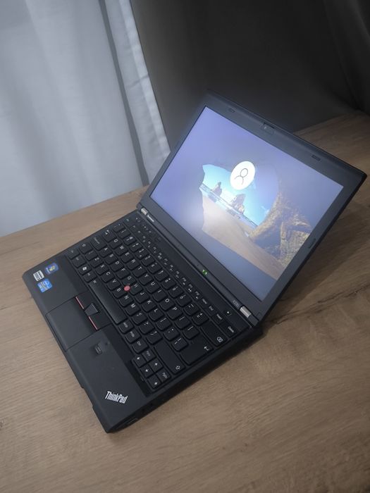 Laptop Lenovo ThinkPad x230