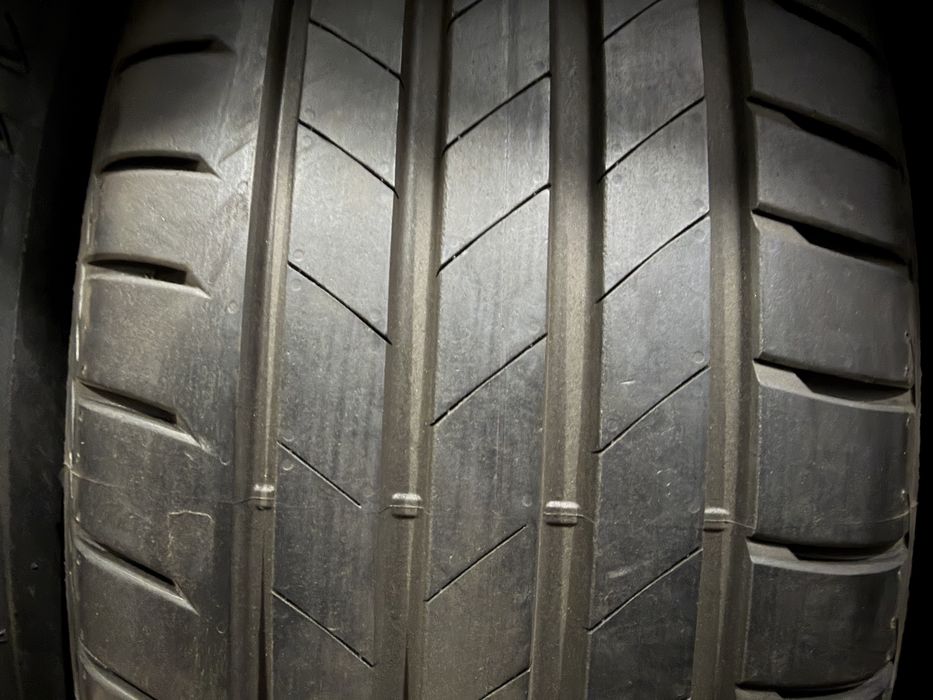 235/50 r 19 Bridgestone 4 шт.