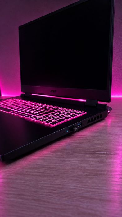 Acer Nitro AN517-55 17.3" - i5-12450H + RTX 3050 4GB + 16GB RAM + 512 SSD - RGB Підсвітка