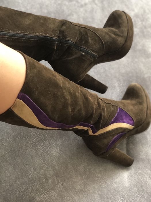 Продам чоботи Італія коричневі натуральні