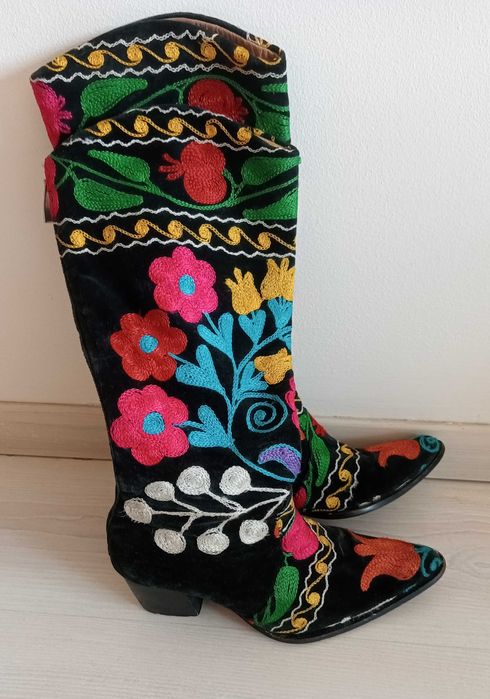 Botas originais Suzani