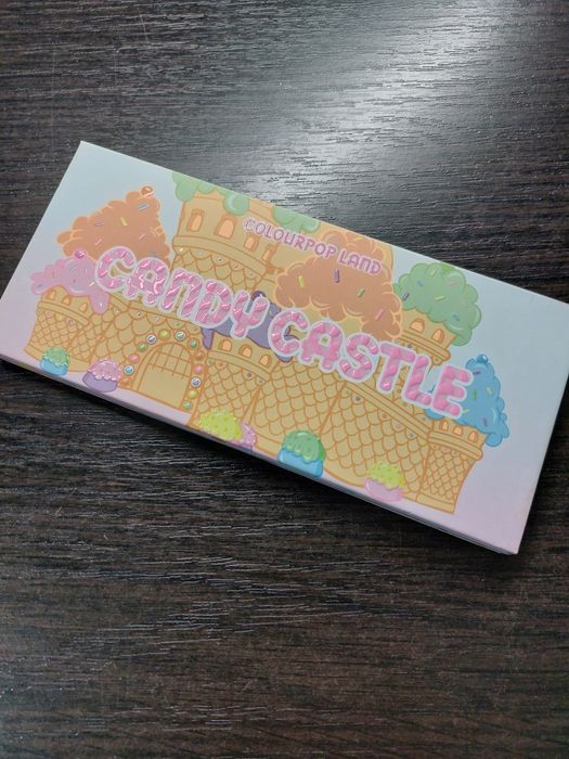 Colourpop - Candy Castle. Paletka cieni, cienie do powiek