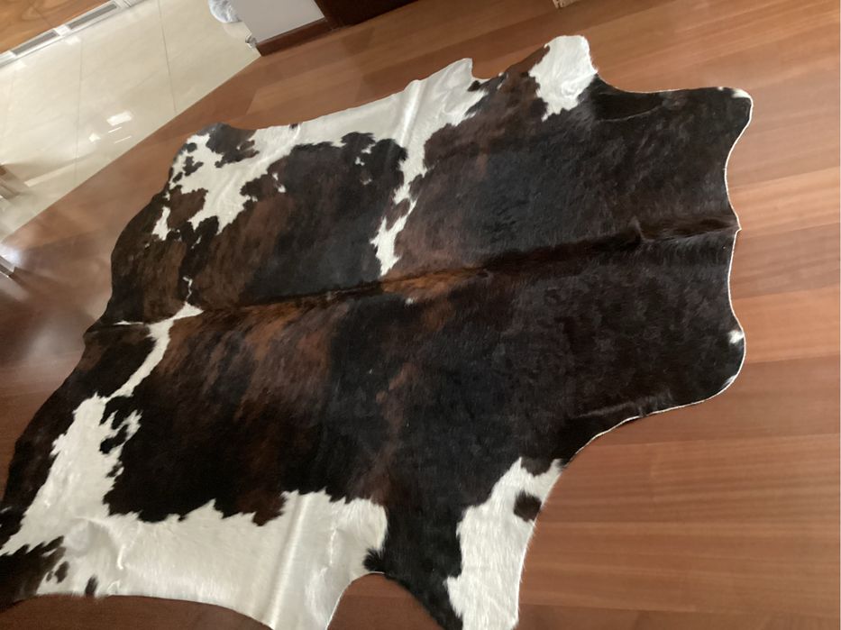 Skóra dywan ze skóry bydlęcej NATURALNEJ