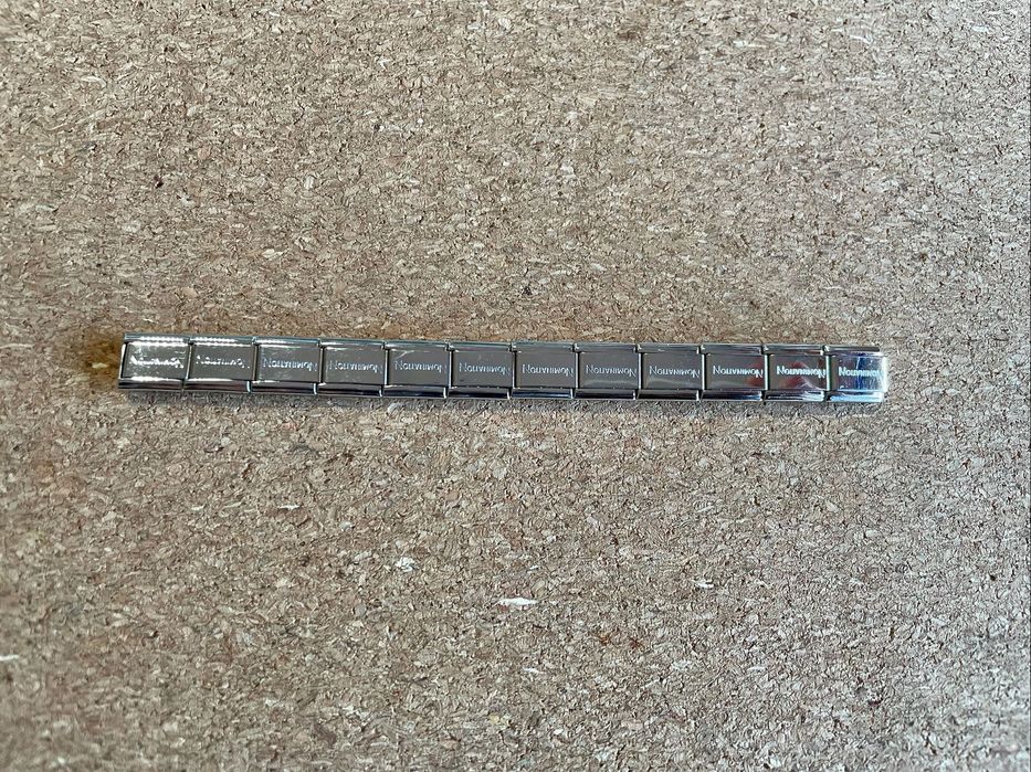 Contas Nomination - tamanho clássico