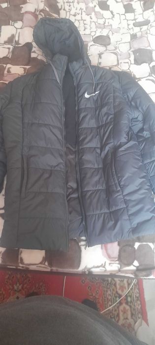 Продам зимнюю куртку