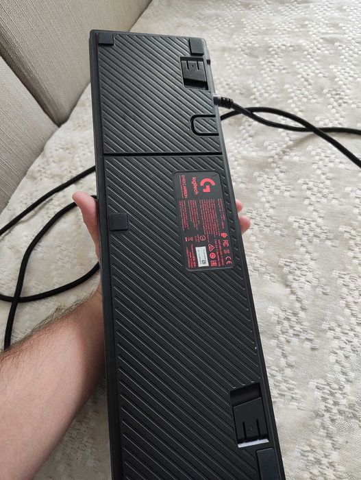 Teclado Gaming LOGITECH G413 (Mecânico - Português - Preto)