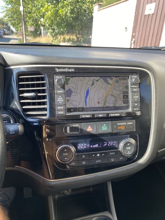 Mitsubishi Outlander 2013