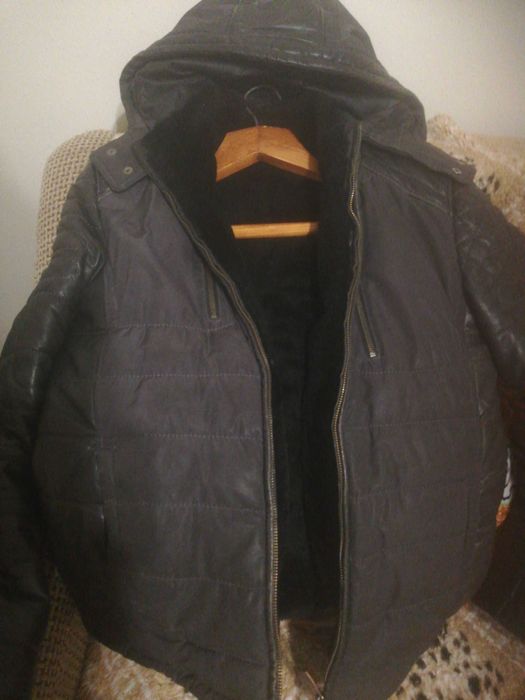 Куртки кожаные 48р.-50р.