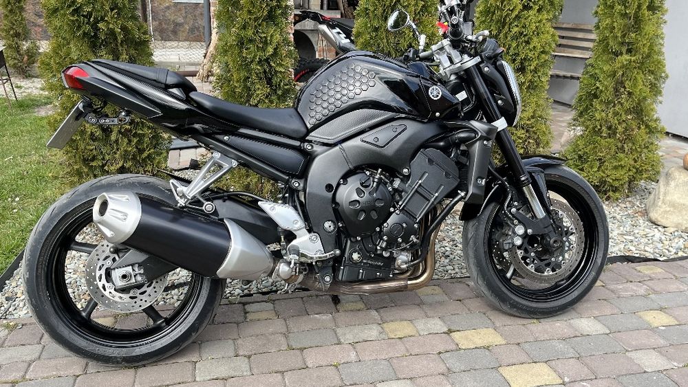 Yamaha Fz1 в чудовому стані