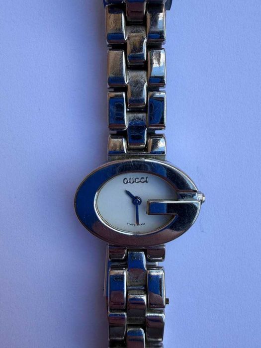 Наручные часы Gucci винтажные женские