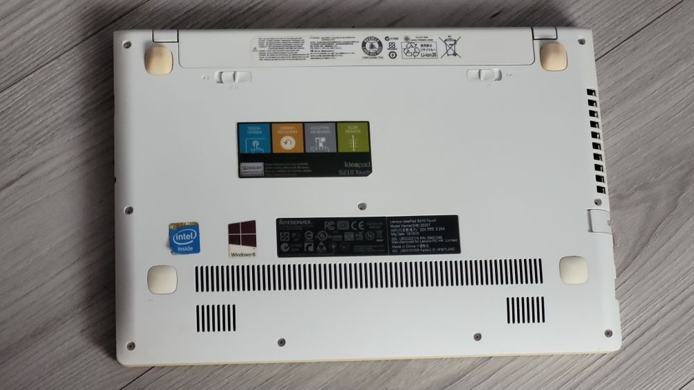 Lenovo IdeaPad S210 Touch