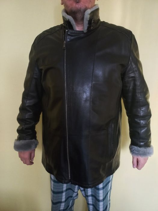Куртка шкіряна, зимова.