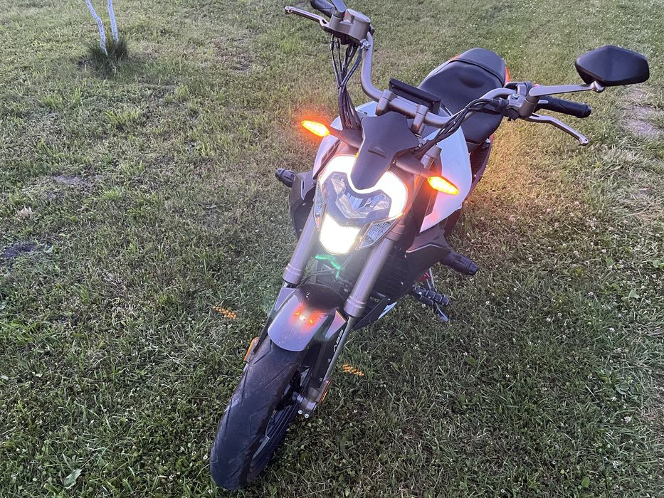 Малокубатурний Diavel